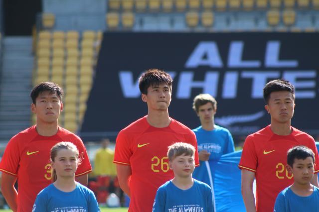 开云官方-吴少聪拟续约土超豪门一年 因膝盖手术或秋季复出