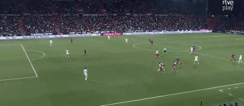 开云体育下载入口-【国王杯】亚马尔4连斩，巴萨客场2比1阿尔瓦塞特