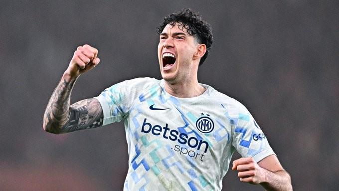 开云平台-罗马诺：巴萨还不清楚国米对巴斯托尼的要价，但5000万欧不够